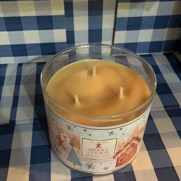 ⭐️3 Wick Candle⭐️ - Picture 3 of 3